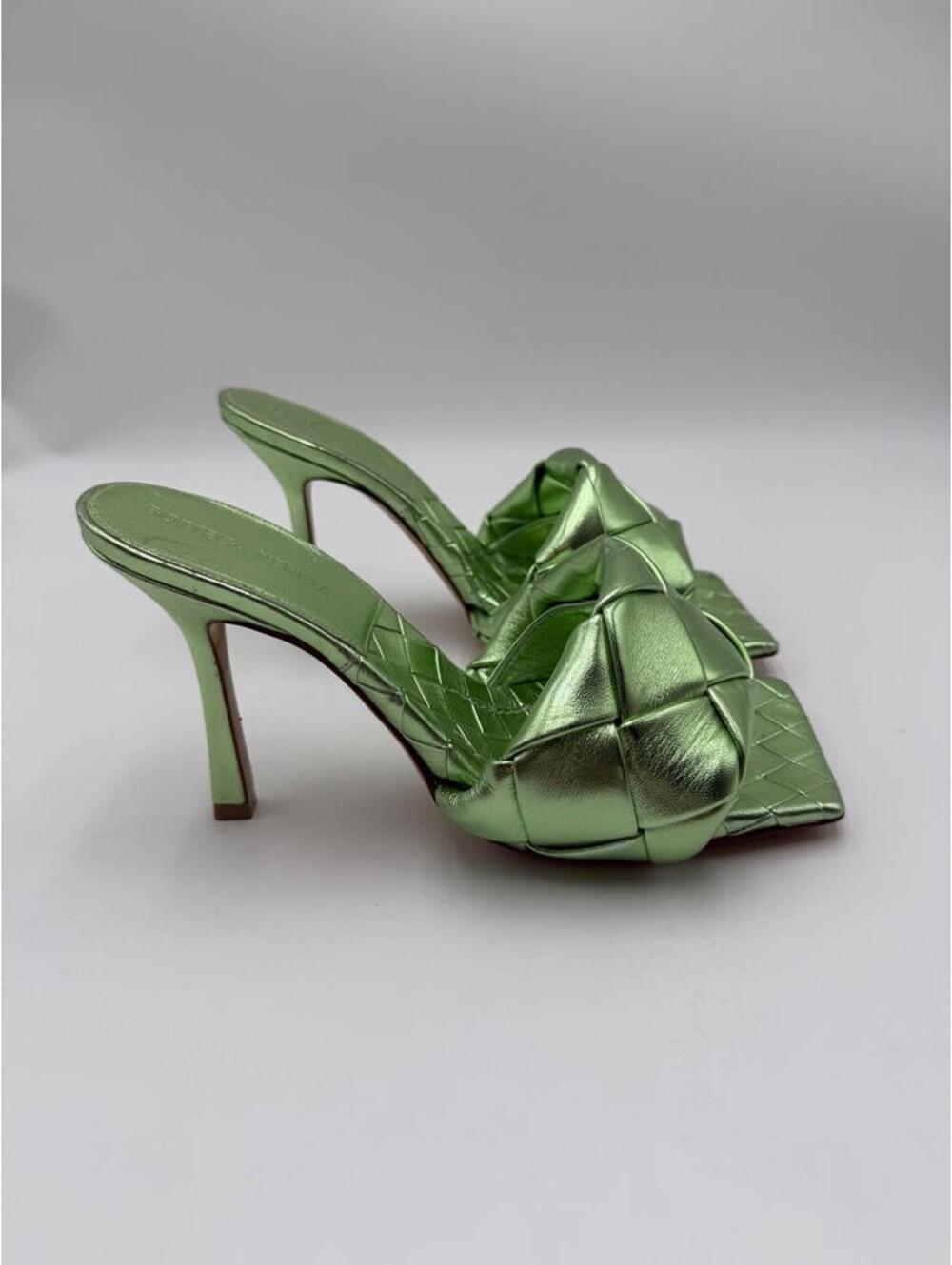 Bottega Veneta Women’s Lido Sandals Green Size 38.5